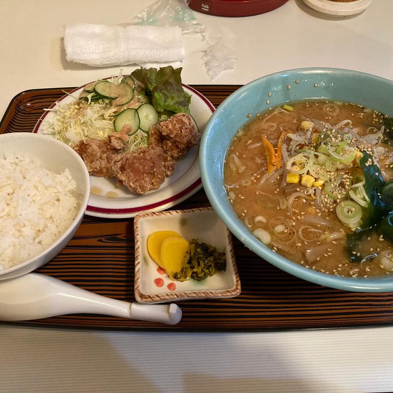 味噌ラーメン唐揚げセット(大陸亭 )