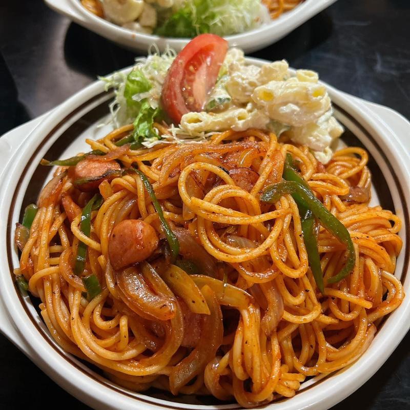 昔ながらのナポリタン(喫茶セラビ)