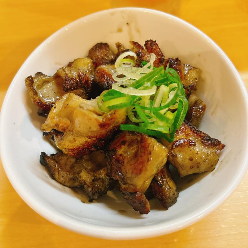 炭焼き鶏ハラミ(まこやん亭)