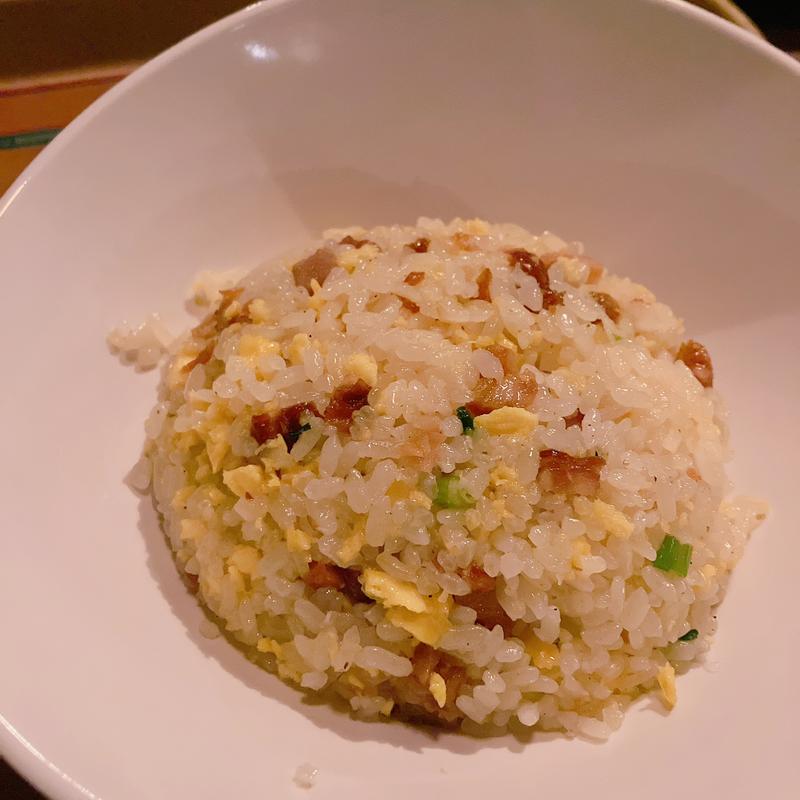 卵と焼豚のチャーハン(ヴォルケイニア・レストラン)