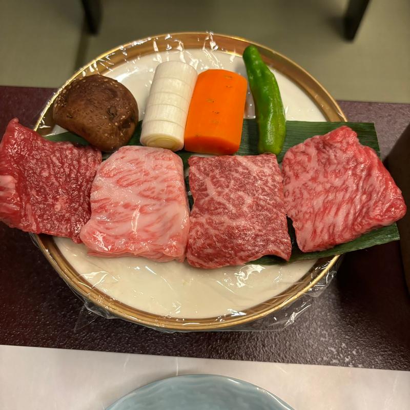 甲府牛A5溶岩焼き(慶雲館 )