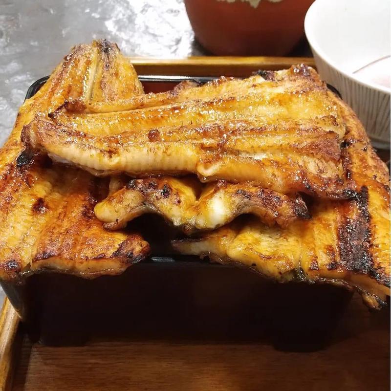 マウンテンうな重(うなぎ亭 智)