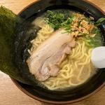 よこはまとんこつラーメン塩(よこはま軒 本店 （よこはまけん）)