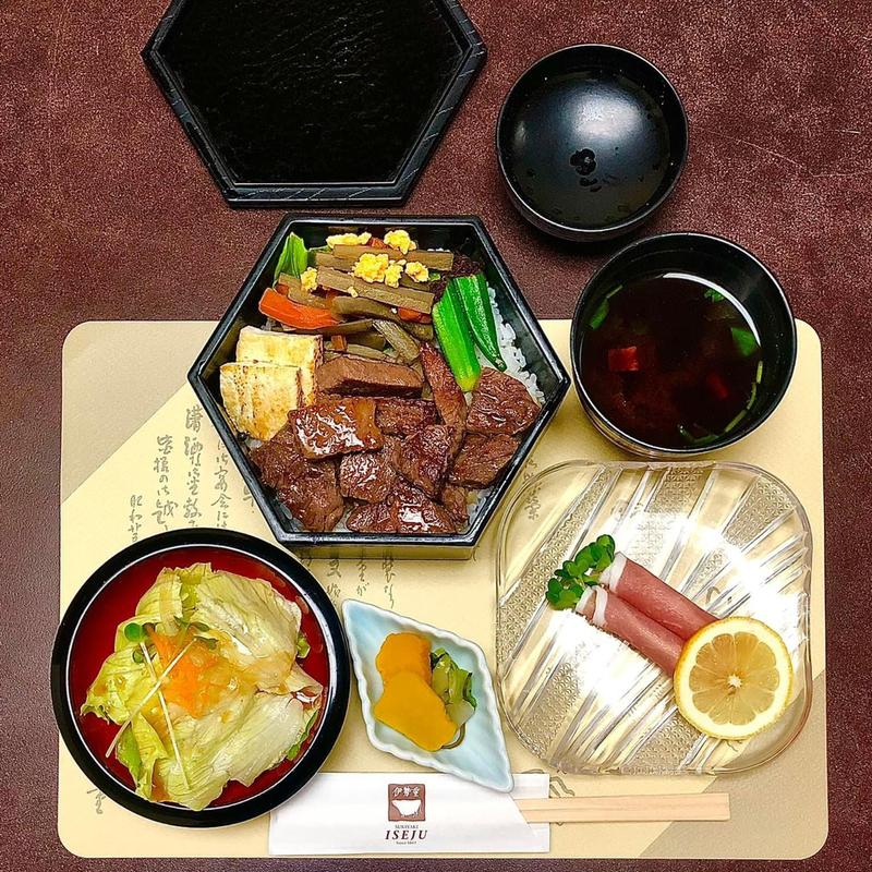 牛ステーキ重(伊勢重)