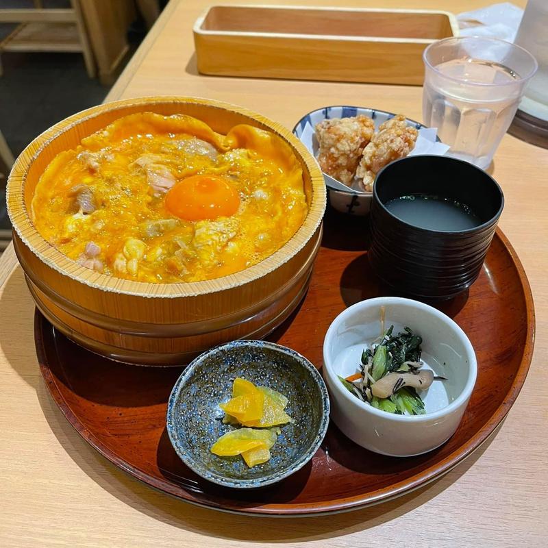 名古屋コーチン親子丼(鳥開総本家 東京ミッドタウン八重洲店)