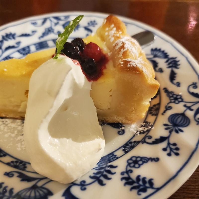 チーズケーキ(カフェ misty （ミスティー）)