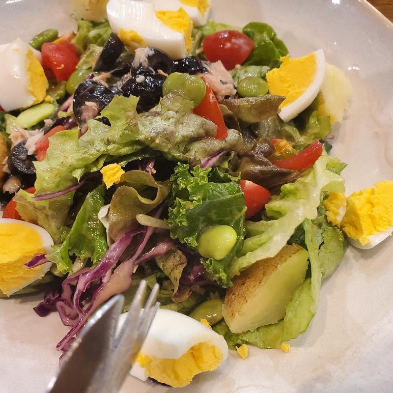 ニース風サラダ(SALVATORE CUOMO＆BAR 仙台)