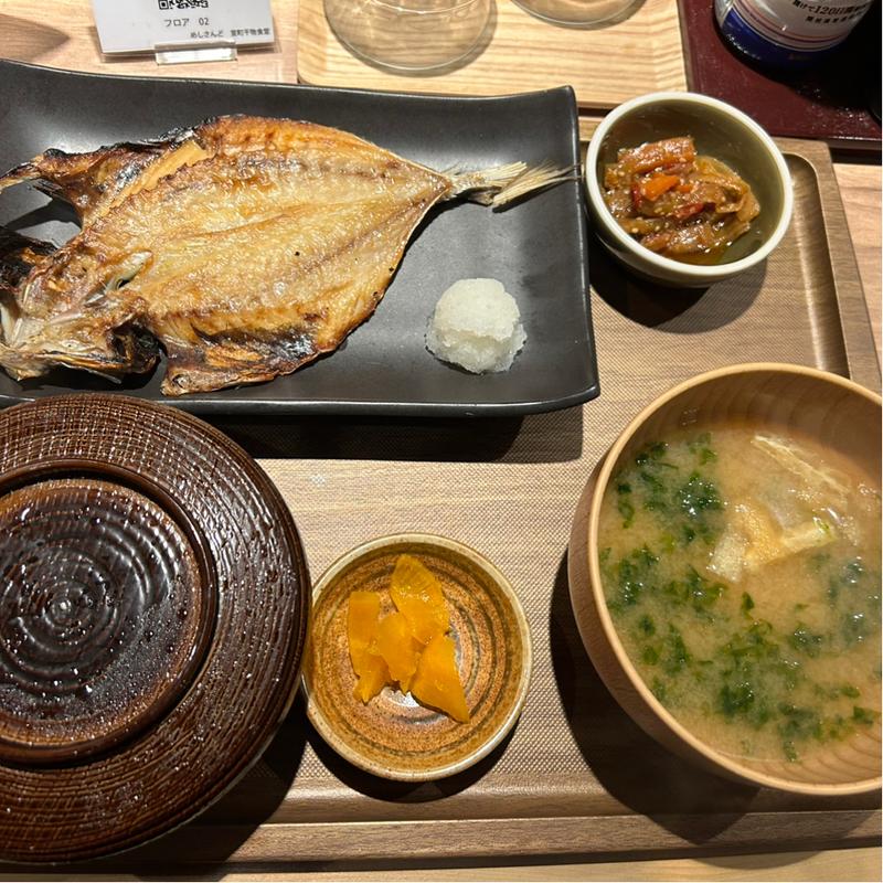 (室町干物食堂 めし さんど)