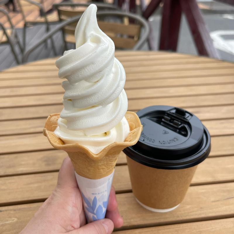 牛乳ソフト(のこぎり山カフェ)