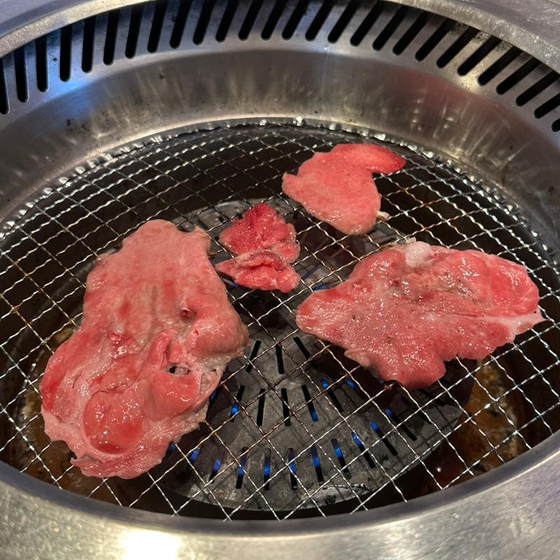 特急塩タン(焼肉特急 長吉長原駅)