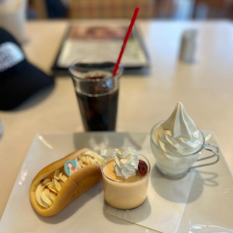 たまごやさんのよくばりプレート(ドリンク付き)(森の芽ぶきたまご舎 名取愛島本店)