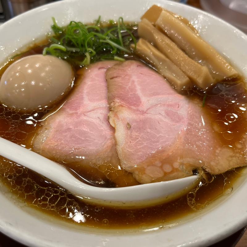 丸鶏醤油味玉(中華そば ココカラサキゑ)