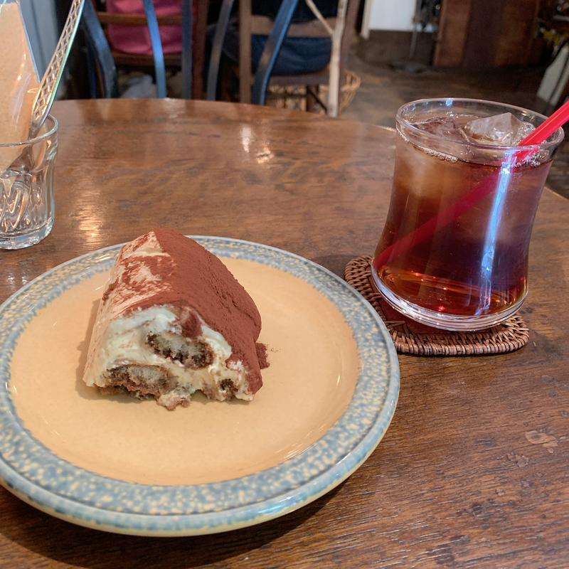 自家製ティラミス(Hood by Vargas （フッド バイ バーガス　【旧店名】フッドカフェ）)