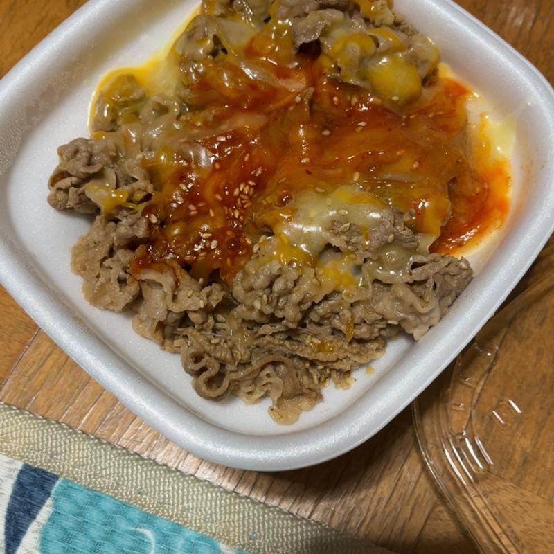 ヤンニョムチーズ牛丼(すき家 宇都宮北店 )