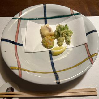 白魚の四彩揚げ 甘鯛の桜花揚げ 野菜天麩羅