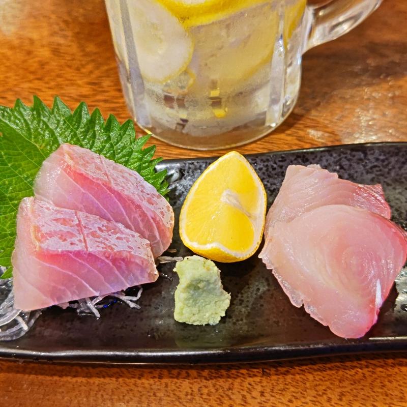 ひらまさ・沖さわら(魚と酒はなたれ)