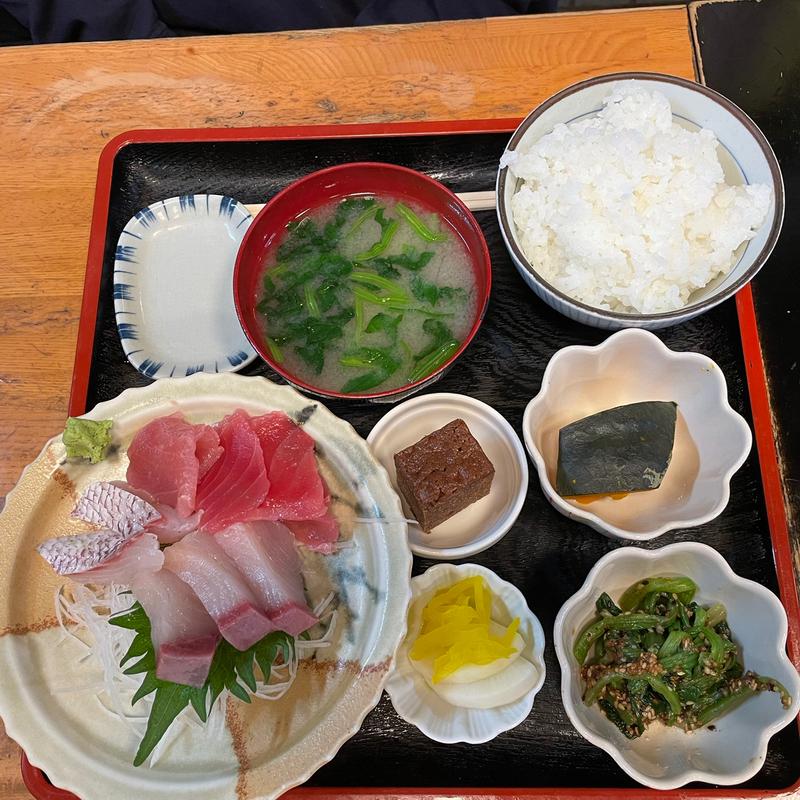 お刺身定食(すし魚河岸)