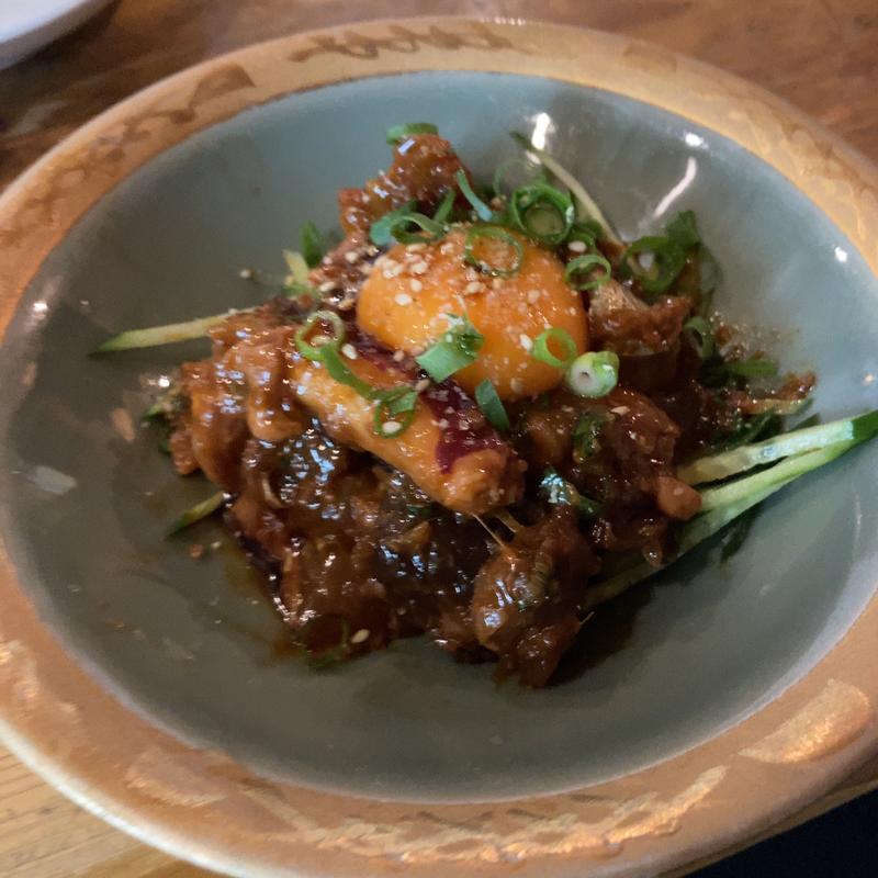 落ちこぼれユッケ(晩酌と晩御飯 ちょうつがひ)