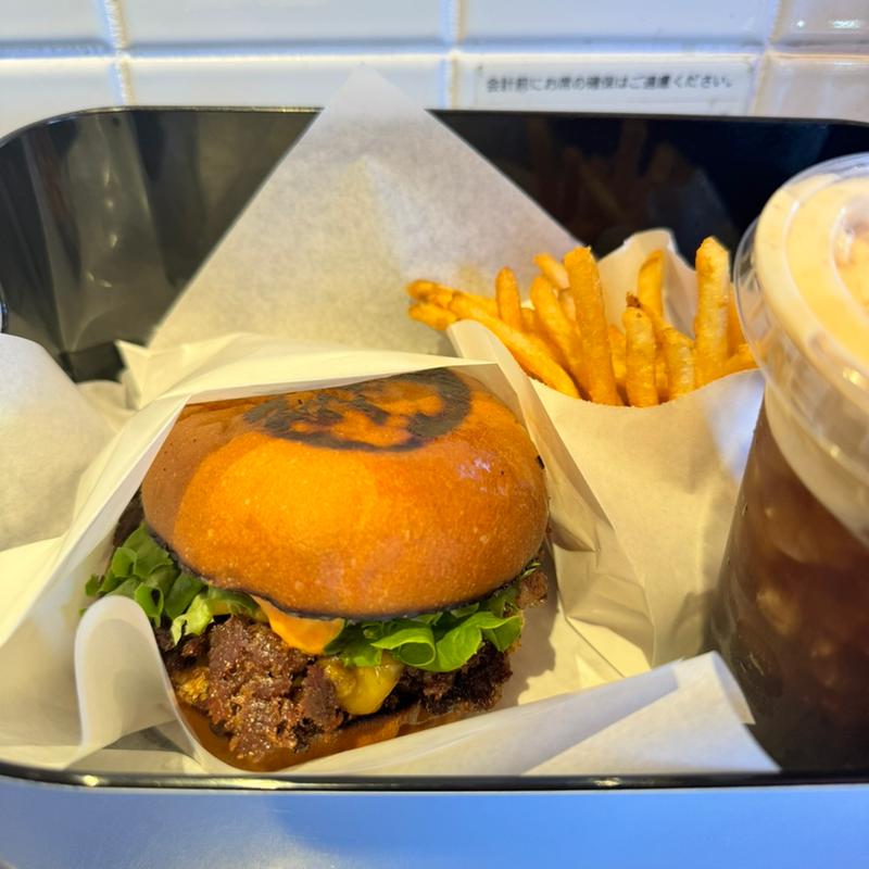 和牛ダブルバーガー(ヘンリーズ バーガー （HENRY'S BURGER）)