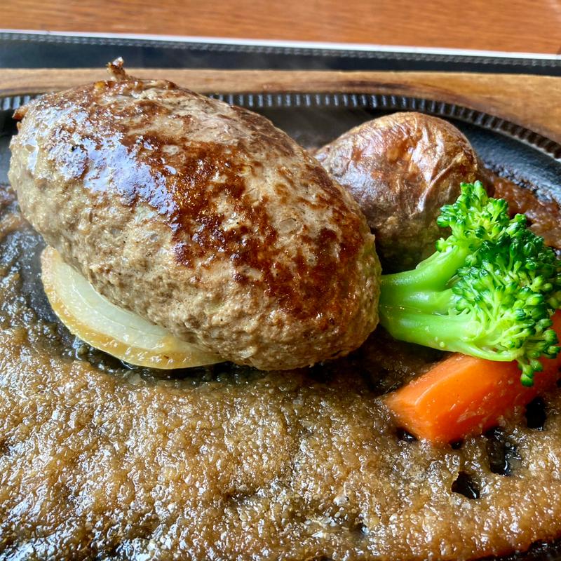 国産牛ハンバーグ200g(和牛ステーキ桜 那須高原店)