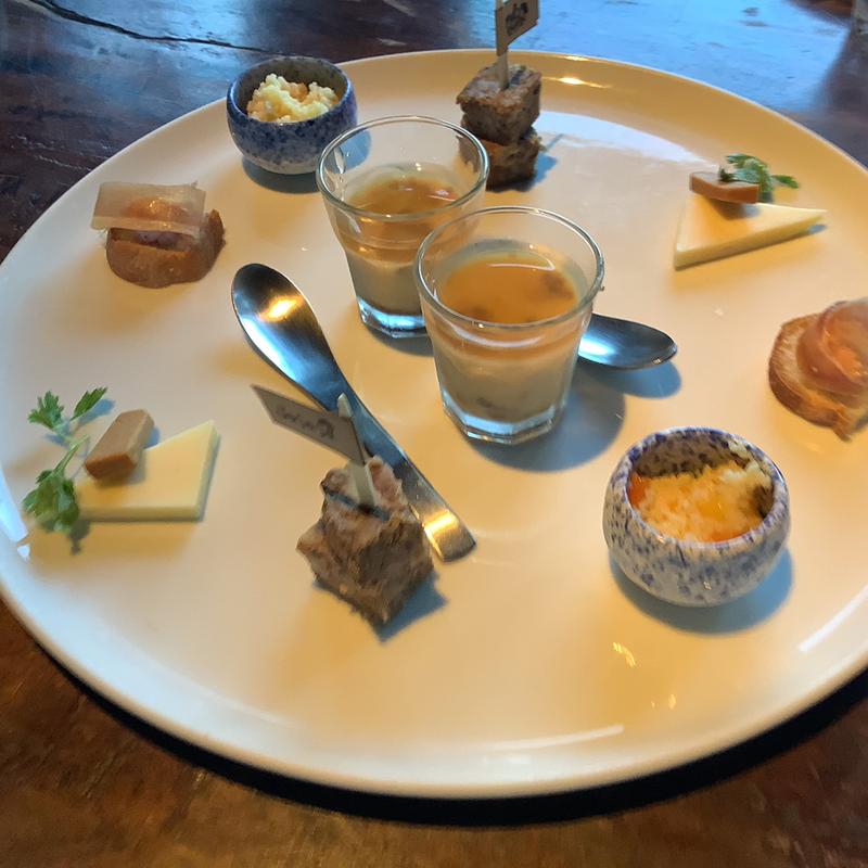 前菜5種盛り(肉とチーズJajaja UNO本店)