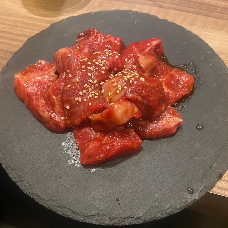 国産牛カルビ(肉屋のせがれ 焼にーくん)