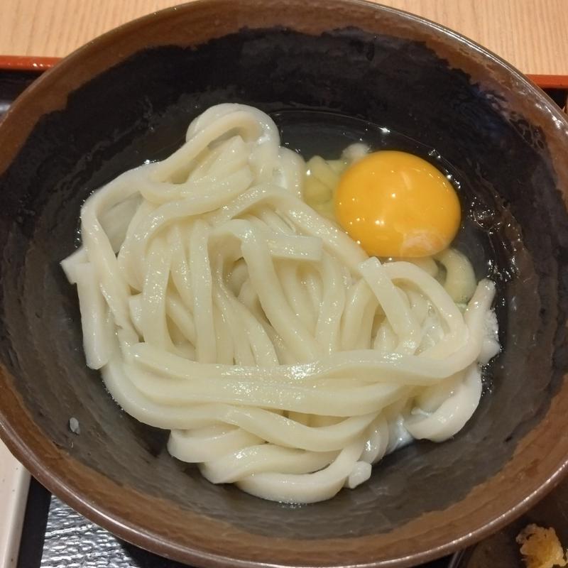 釜玉うどん(小)(本場さぬきうどん めりけんや 武蔵小杉店)