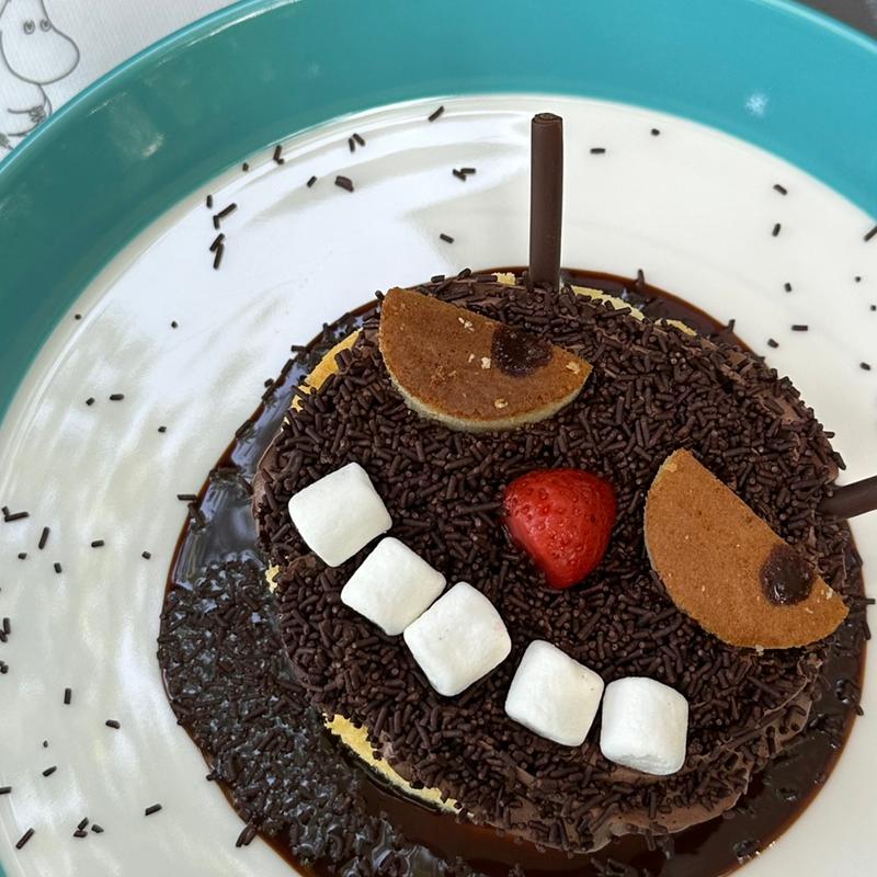 いたずらもののチョコレートパンケーキ(パンケーキレストラン Lettula (レットゥラ))