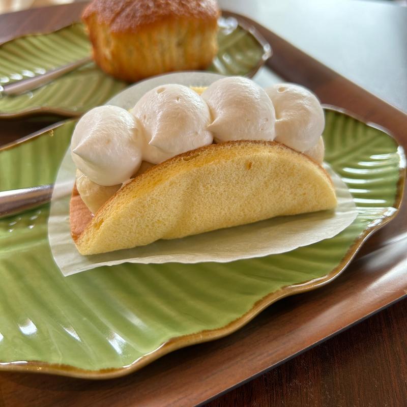  生バナナケーキ(バナナケーキのモンテドール )