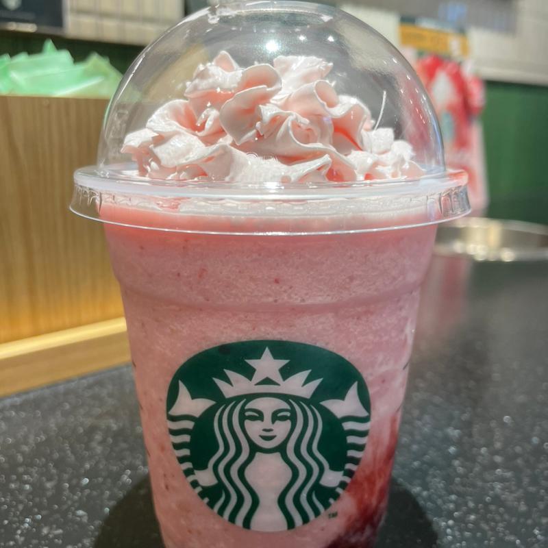 ストロベリー & パッション ティー  フラペチーノ®(スターバックスコーヒー 青森中央店)