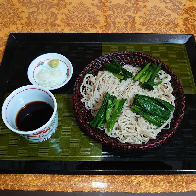 ニラそば(手打ちそば かめやま)