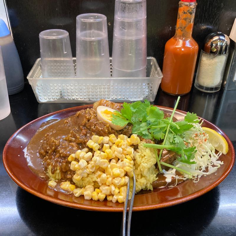 黒い肉カレー 山盛(カレーは飲み物。ニュー新橋ビル店)