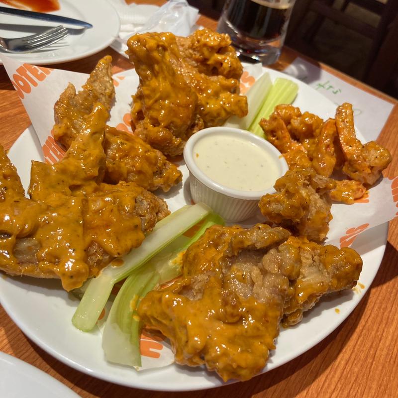 バッファロープラッター(HOOTERS GINZA)