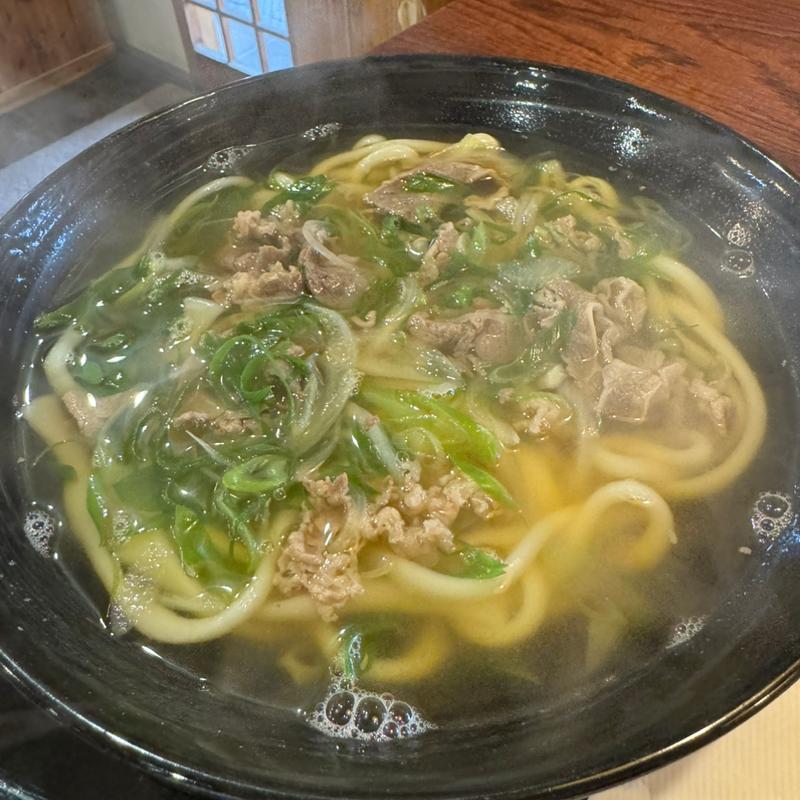 肉うどん(だし自慢うどん屋柏本 （かしもと）)
