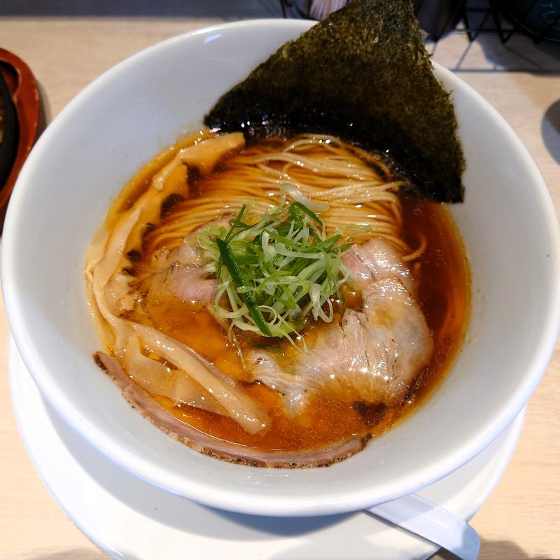 地鶏醤油らぁめん(SHION’S FACTORY)