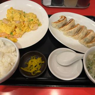 海老と卵炒め定食：餃子3個(餃子の安亭高田馬場店)