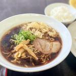 しょうゆラーメン(大衆食堂 半田屋 西線南七条店)