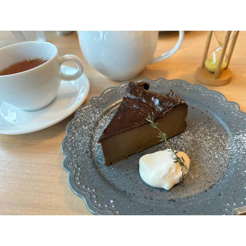 ほうじ茶バスクチーズケーキ(thirty nine cafe)