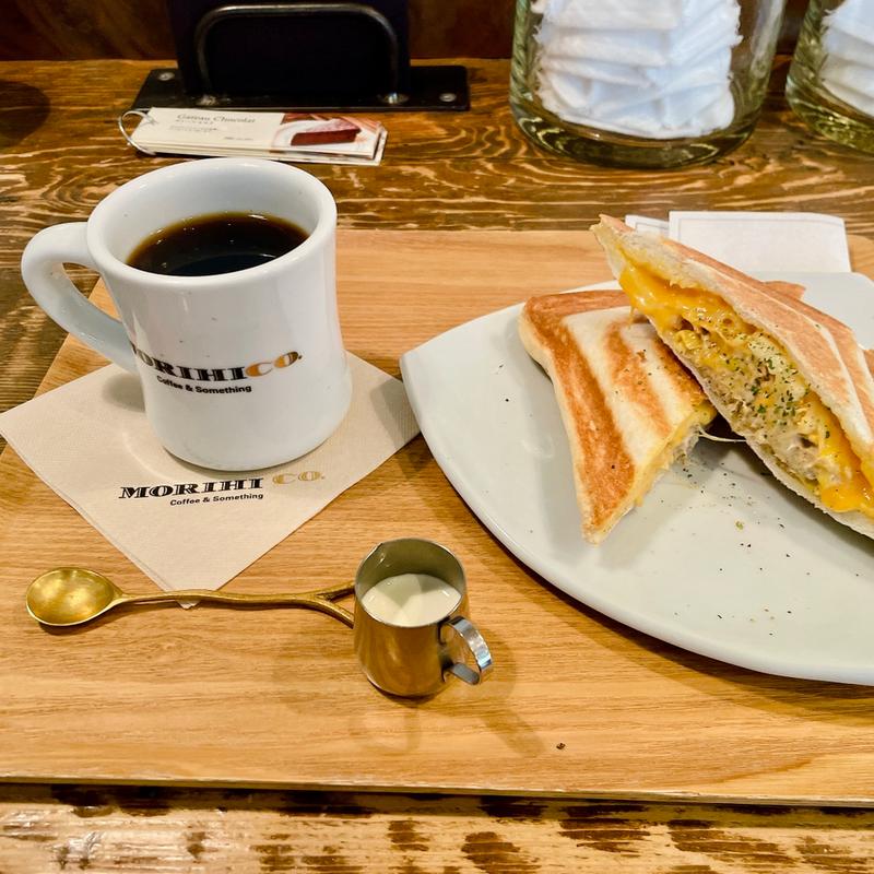 ホットサンド(アトリエ・モリヒコ)