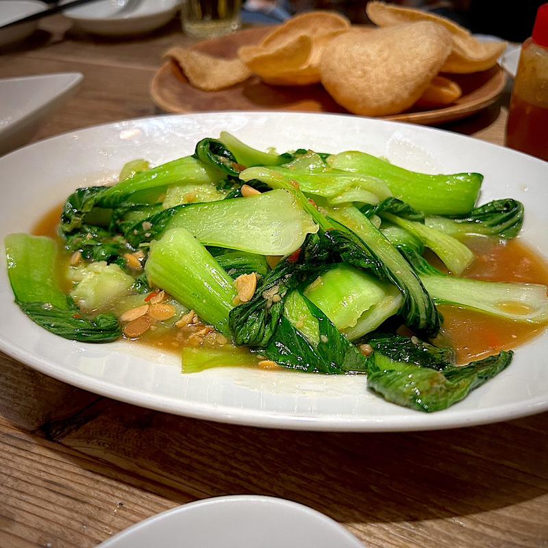 チンゲン菜炒め(ビストロタイ)