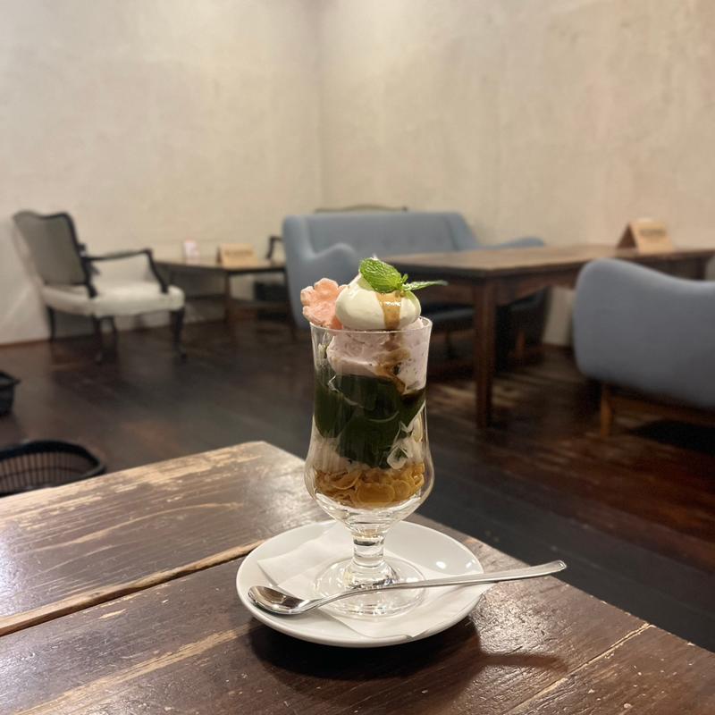 桜パフェ(さらさ花遊小路 （SARASA サラサカユウコウジ）)