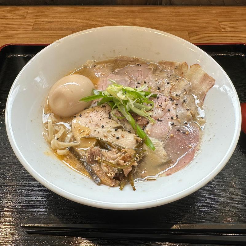 魚介つぶし系塩+味玉(麺や まなか)
