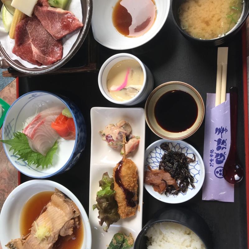 日替わり定食(お食事処 味波季 （マル海渡辺水産）)