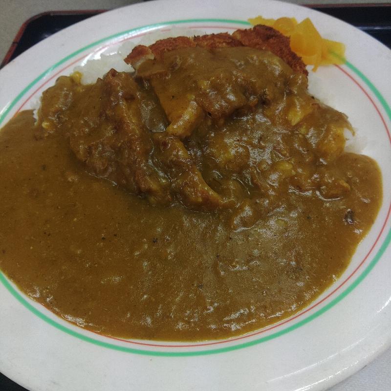 カツカレー(お食事処 まんぷく)