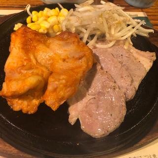 チキン&ポーク(マヌエル タスカ・ド・ターリョ)