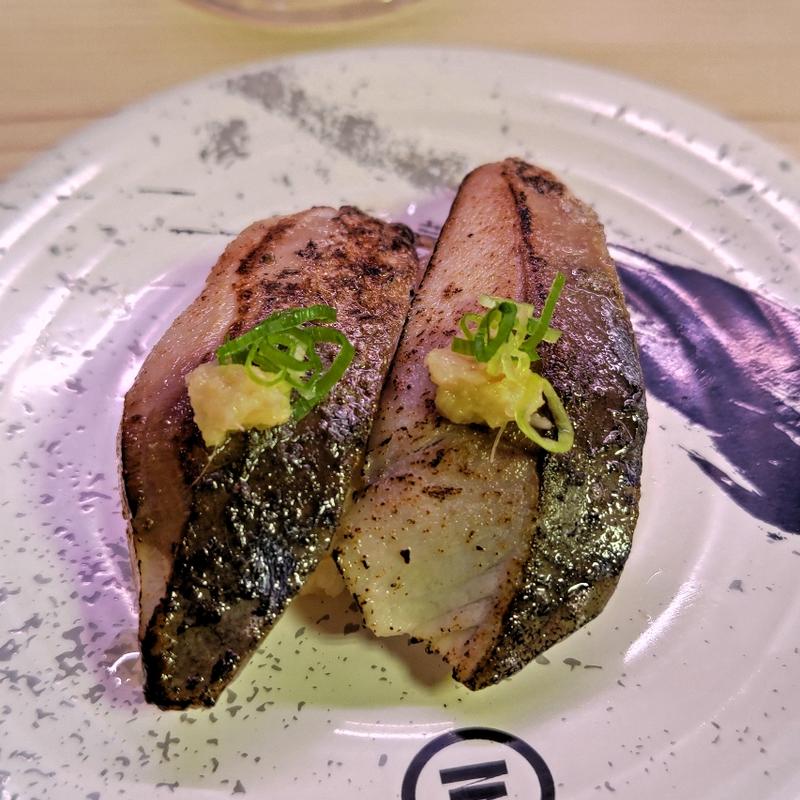 炙り〆さば(回転寿司みさき ビーンズ新杉田店)