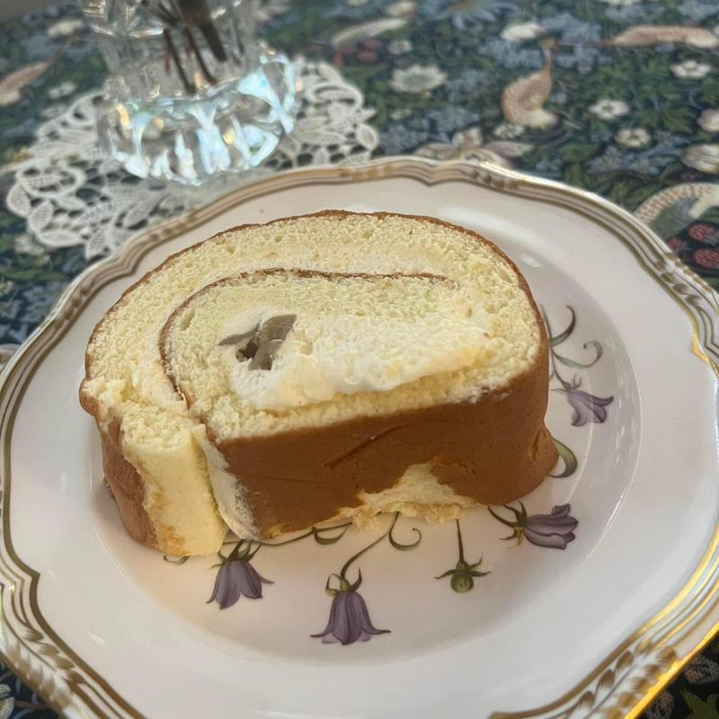 ロールケーキ(ビルゴ洋菓子店 )