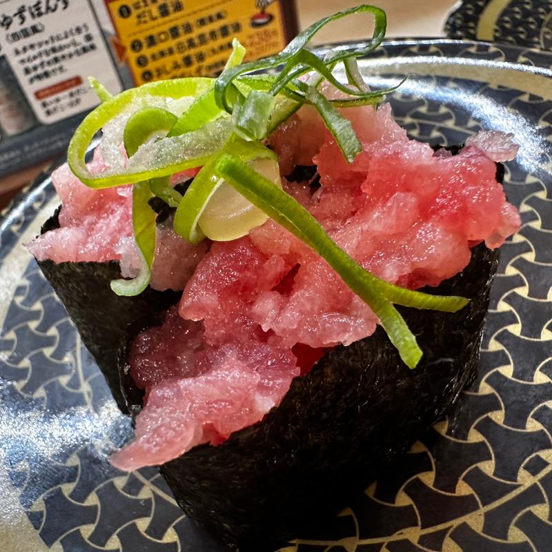 中トロ軍艦(はま寿司 東新小岩店)