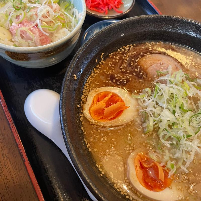 豚骨ラーメンミニネギトロ丼セット(しな喜 大口店 )