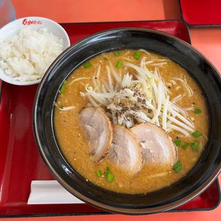 みそチャーシュー麺(くるまやラーメン 足立保木間店 )